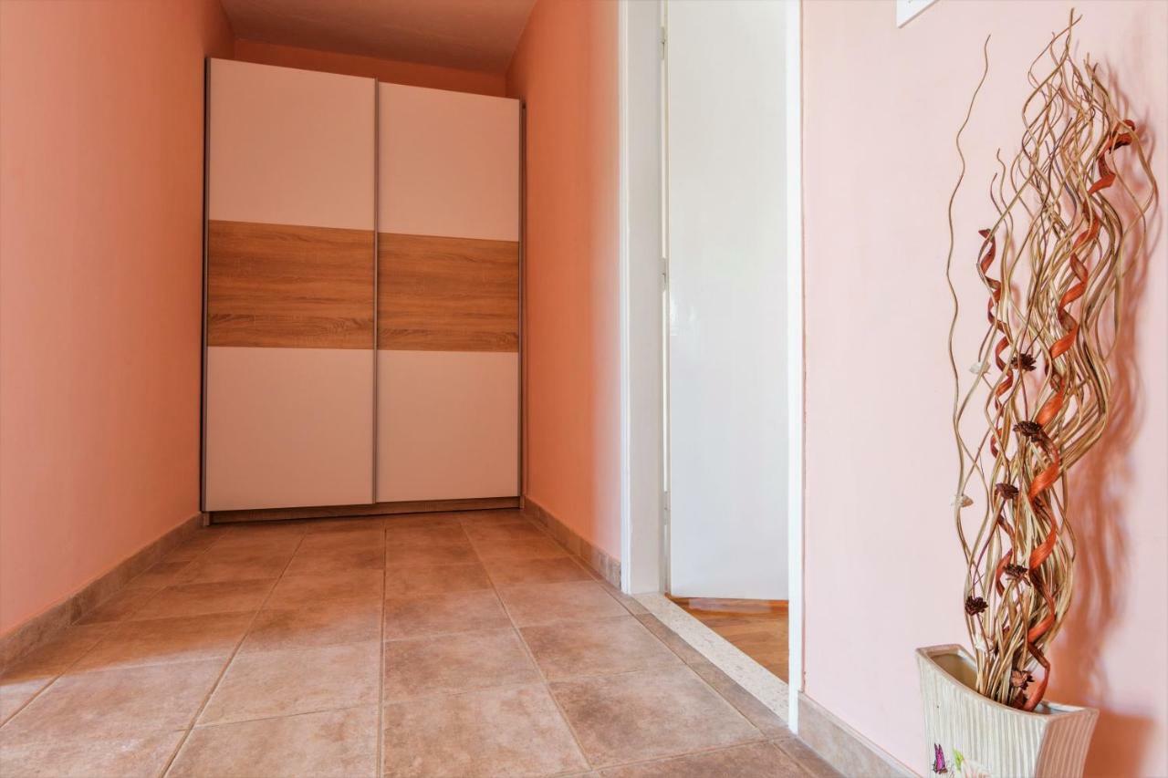 Vacation House Maslina Rupalj Zewnętrze zdjęcie