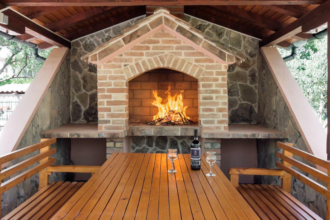 Vacation House Maslina Rupalj Zewnętrze zdjęcie