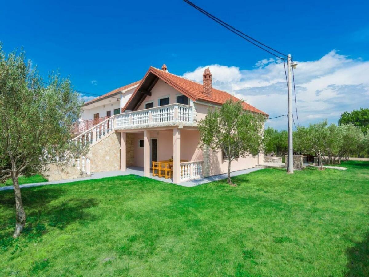 Vacation House Maslina Rupalj Zewnętrze zdjęcie