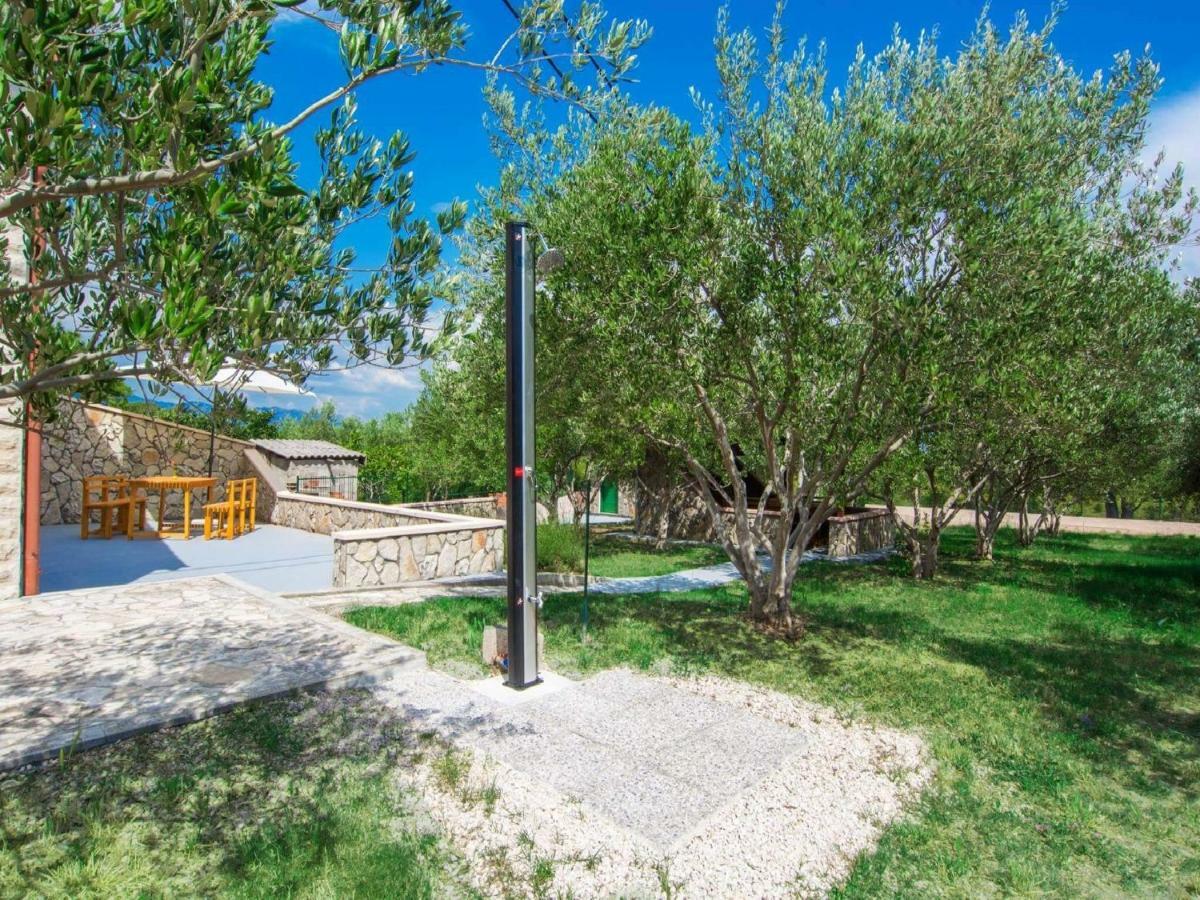 Vacation House Maslina Rupalj Zewnętrze zdjęcie